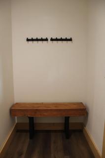 Ember & Evergreen Retreat with covered hot tub and patios in charming Ashford - 1