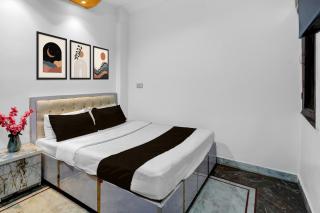 Hotel O Iskcon Temple Rohini Formerly Golden Key - 8