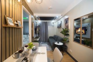 AR02 1BEDROOM Condo Unit with Free Pool, HBO, Netflix & WiFi - Davao - 9