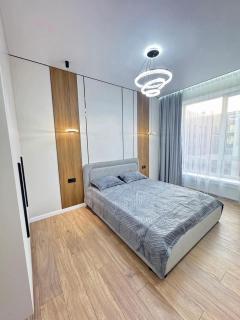 The city center is near the Arbat mega park - 7