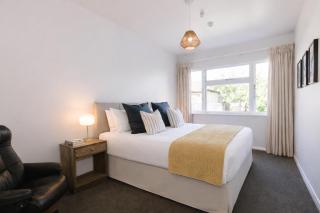 Tresco Apartments - 8