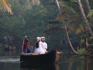 Nickiesnest munroe island kollam - 6