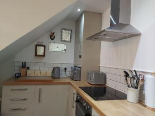 St Etheldreda's Cottage, Wells, Somerset - 3
