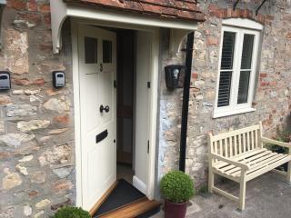 St Etheldreda's Cottage, Wells, Somerset - 7