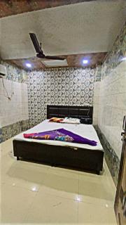 Kashav Guest House - 1