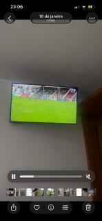 Quarto sala cozinha Praia do Canto Localização excelente na opinião 100 por cento dos hóspedes - 3