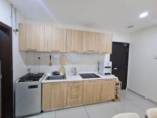 Near KSL Mall with Bathtub Snooker Near CIQ - 8