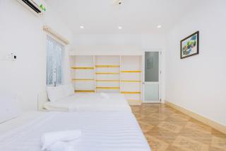 Hilton Luxury Villa 5 - 6