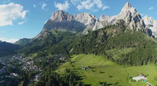 Casa Gallo Music Room - 4