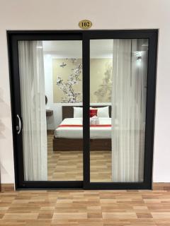 Avenue Hotel VangVieng - 1