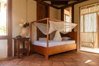 Trinity Beach Villas - 5