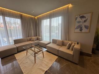 Two Bed Apartment at Silver Palm - 0