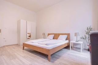 Cozy 1BR Apartment near Central Vienna - 1