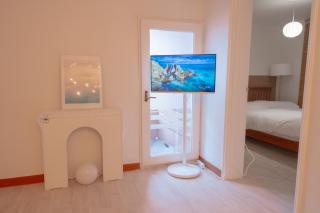 4 Queen Beds 3BR Family Apartment 8 Guests Seoul Wangsimni - 4