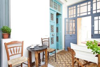 Spacious Neoclassical Apartment in historic center with private Courtyard- near Acropolis- Ideal for long stays - 8