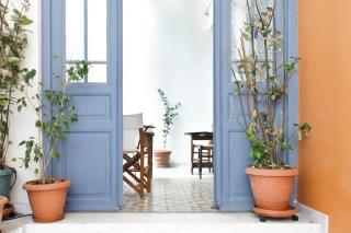 Spacious Neoclassical Apartment in historic center with private Courtyard- near Acropolis- Ideal for long stays - 6
