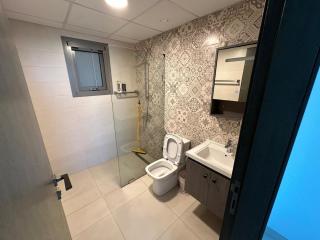 Pinnacle Row Panoramic 2BR Oasis - 2