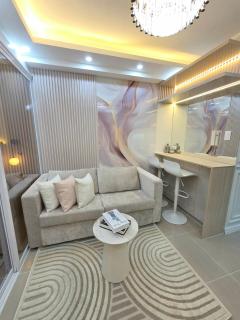 Royal Suites at Shore Residences near SM MOA and Airport - 5