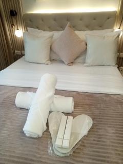 Royal Suites at Shore Residences near SM MOA and Airport - 9