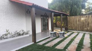 Casa em frente a lagoa de furnas com 5 quartos e 4 banheiros - 9