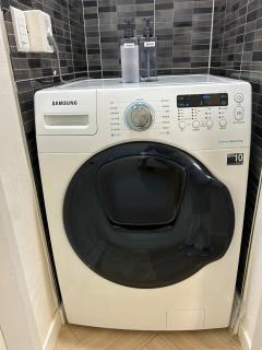 Gaon House premium accommodation for 12 people, Family Travel, 6 Beds, 3 Rooms, 2 Bathrooms, Daejeon Station, Terminal - 6