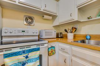 Cute Cocoa Beach Condo with Pool and Beach Access! - 4