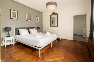 Apartamento de Lujo en el Corazón de París - 4