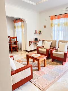 Lululiving Homes - 8