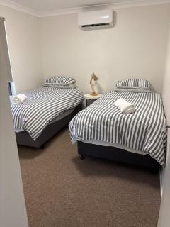 Duplex by the beach - 4