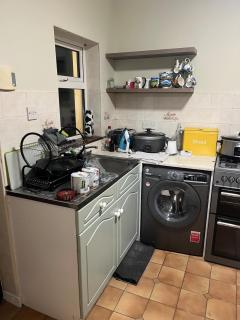 Two bedroom house - 4