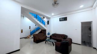 Denusara Rooms & Family Restaurant - 1