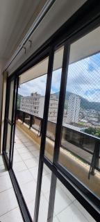 Apto Amplo, Confortável, 1 min da Praia, Late Checkout - 0