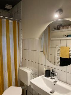 Cosy Cologne Apartment - 1
