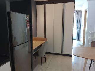 The Luxe Suites Colony Sky Pools - 6