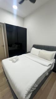 Elevated Premium suite by Star Residence - 0