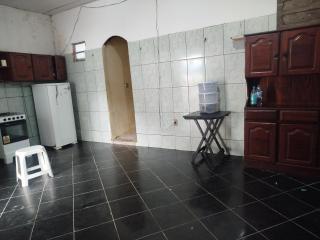 Casa 2 quartos em frente a praia na cidade mística de colares a 96 quilômetros de Belém do Pará - 3