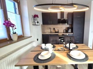 Ferienwohnung Lichtblick Oberbayern, sonnig, Bergblick, großer Balkon - 3