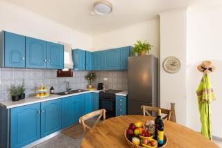 3 Sails - 2BR on Venetian Harbour with Balcony - 4