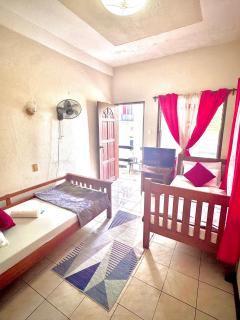 Placido's Vacation Home - 5