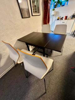 Cozy room surrounded by nature - 9