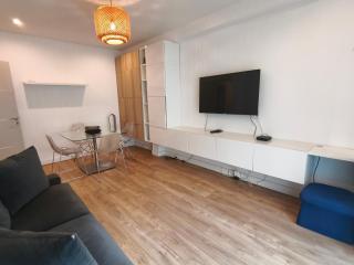 LE MIOLLIS - CENTRAL et CONFORT - WIFI- prés tansports en commun et commerces - Nice - 2