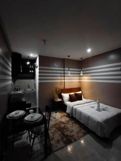 Cozy Room in Taguig with 1 Bedroom and Kitchenette - 3