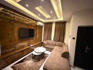 De Rex Luxury Apartment - 8