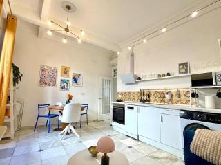 Renovated Apartment in Soho by Pineapple Homes - 7