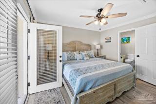 Sand Dollar Quarters at Navarre Beach - 3