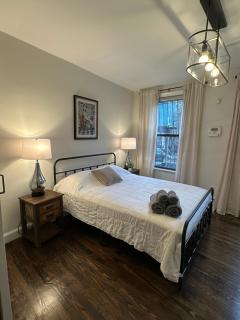 Comfortable - Exc Location Apt 2BD 1BA Downtown JC 12 min to NYC - 1