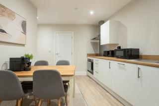Modern 1-Bed Flat in Central Hull Near Old Town - 5