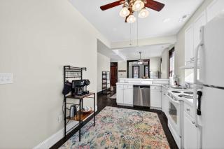 Trendy City Escape Perfect St Louis Location - 1