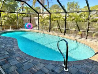 Poolside Oasis-heated pool -7 min to Manasota Beach - 0