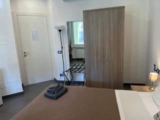 Piazza Beverini Rooms - 6